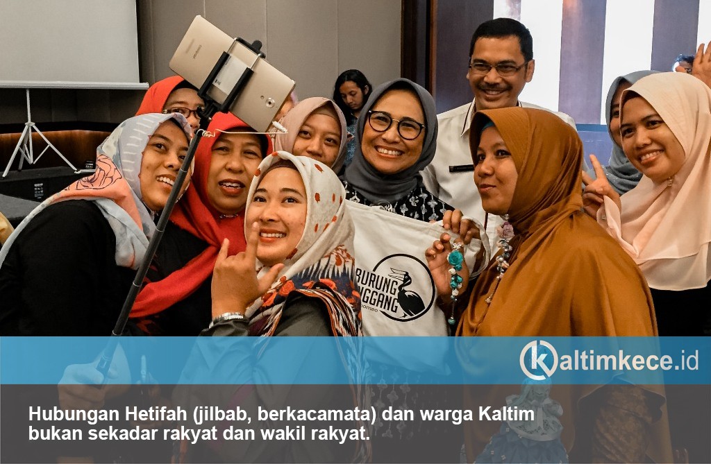 Dekatnya Hetifah dengan Muda-Mudi Kaltim, Saling DM dan Dibuatkan Tugu