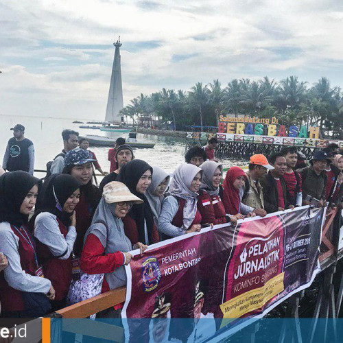 Ratusan Orang Belajar Jadi Wartawan di Bontang, Kuncinya Menulis dengan Riang