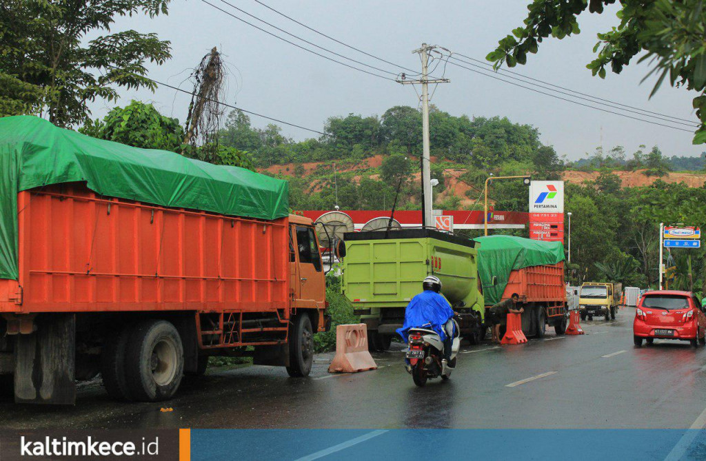 Antrean Panjang Berebut 237.848 Kiloliter Solar Kaltim, per Oktober 2019 Over Kuota 6 Persen