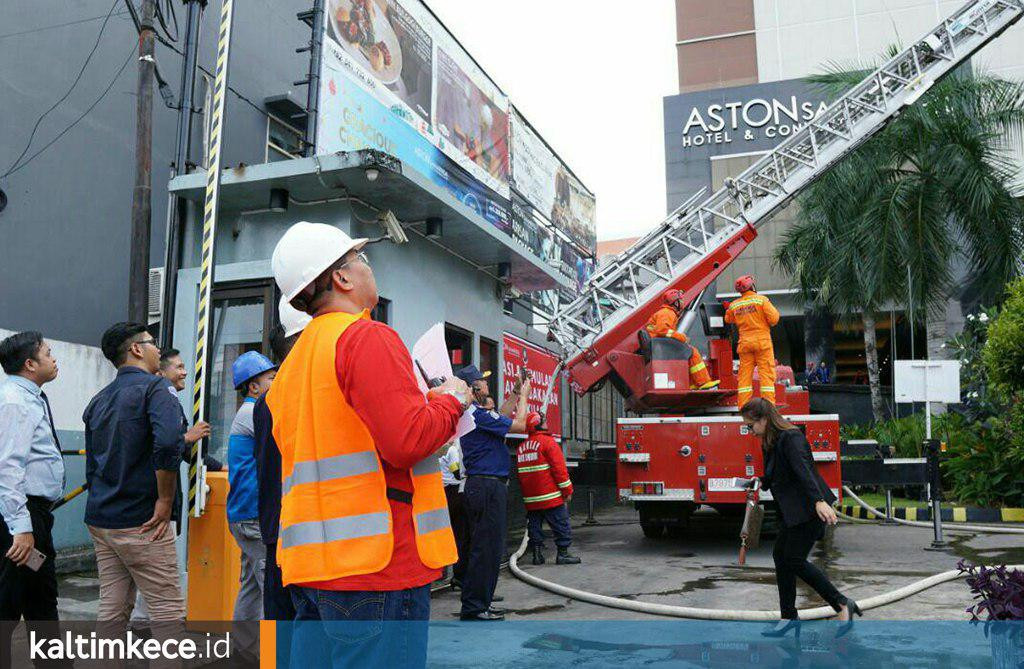 Fire Evacuation Drill Aston Samarinda, Tanggap Keadaan Darurat Hadapi Kebakaran