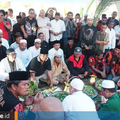 Istri Said Amin Tutup Usia, Pejabat dan Tokoh Masyarakat Berikan Penghormatan Terakhir