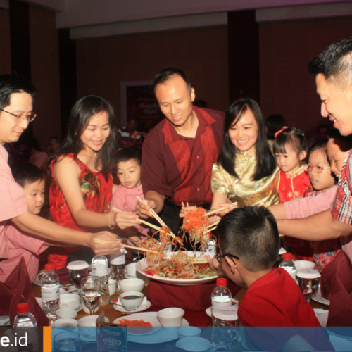 Tradisi Makan Malam Imlek, Promo Chinese Set Menu Dinner di Aston Samarinda