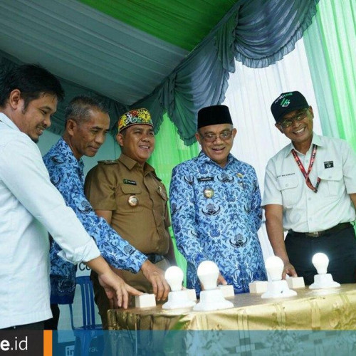 Instalasi Jaringan Listrik Kampung Long Lanuk, Kerja Sama Berau Coal dengan Pemkab dan PLN