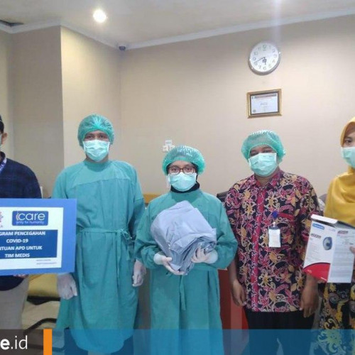 I Care Kaltim Salurkan 2.500 Paket Sembako selama Covid-19 Mewabah