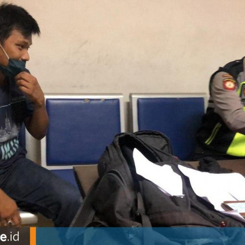 Calon Penumpang Kedapatan Bawa Pengisap Sabu dalam Bungkus Rokok di Bandara APT Pranoto