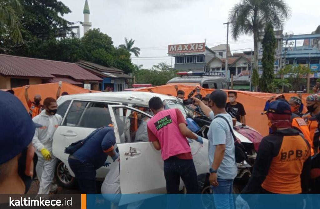 Mengemudi saat Mabuk, Taksi Online Tercebur ke Sungai Mahakam, Tak Ada Korban Jiwa