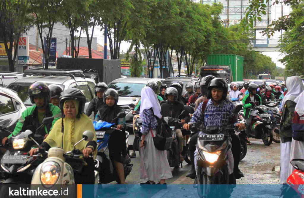 Menilai Kualitas Debat Calon Wali Kota Samarinda (2): Sekolah Reyot dan Aneka Solusi Jukir Liar