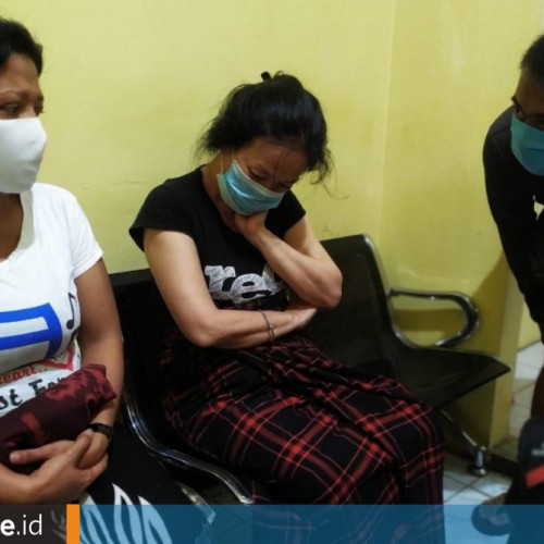 Dua Wanita Paruh Baya Digerebek saat Pesta Sabu, Mengaku Hanya Juru Masak