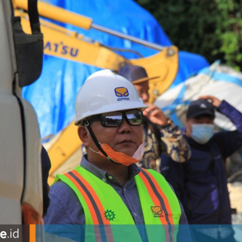 Bupati Mahulu Tinjau Langsung Pembangunan Jembatan Long Melaham, Ditarget Selesai April 2021