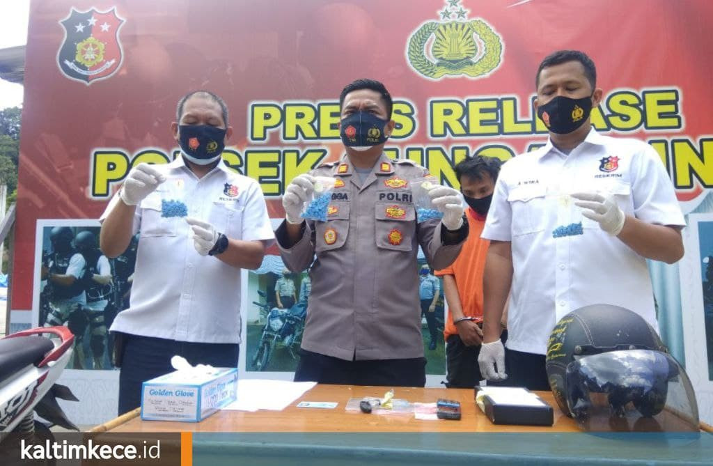 Diupah Rp 100 Ribu, Pemuda Asal Bontang Selatan Tertangkap Bawa 302 Butir Pil Ekstasi