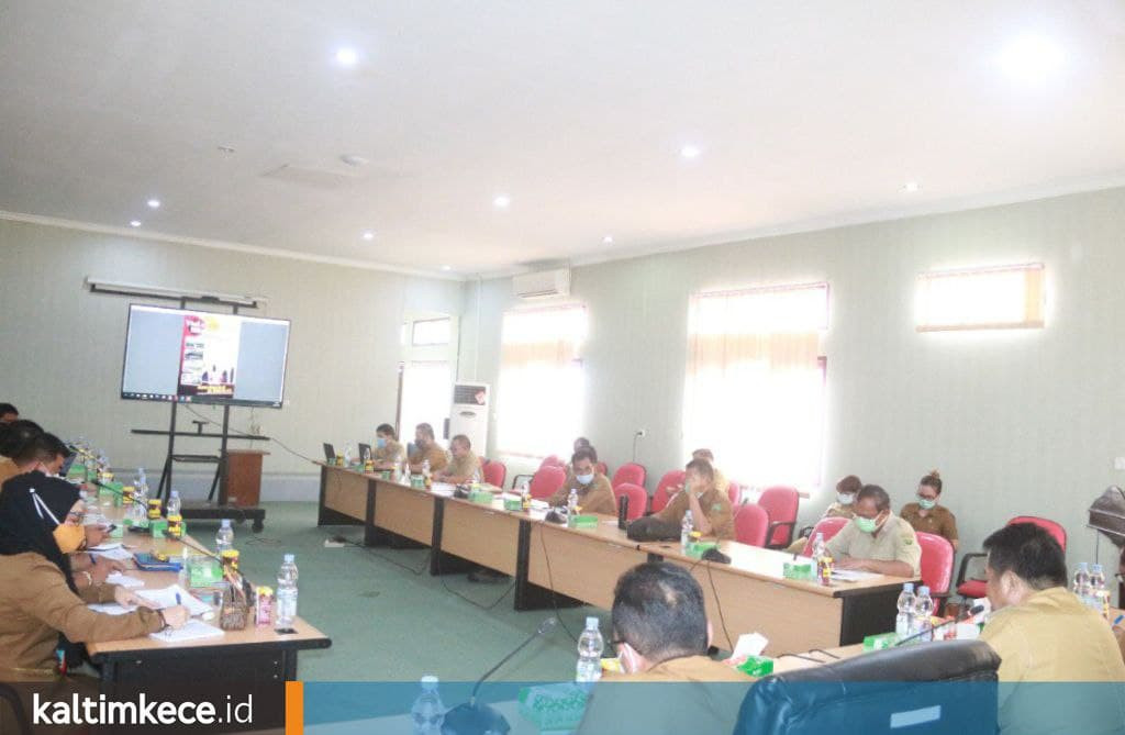 Bupati Mahulu Minta OPD Selesaikan Laporan Keuangan Program 2020 Akhir Januari Ini