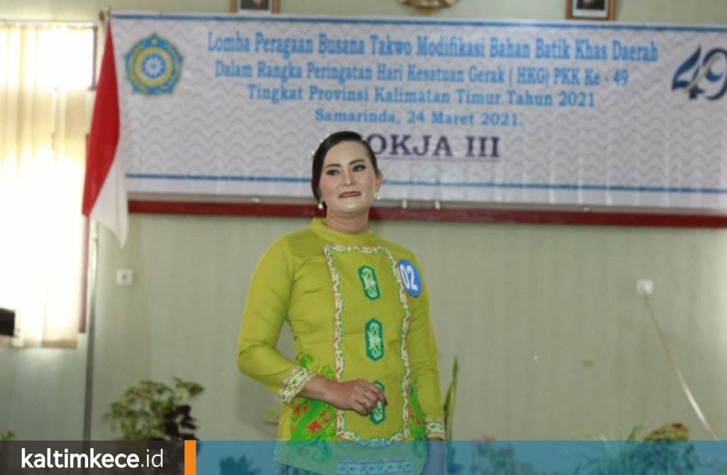 Mengintip Busana Takwo Modifikasi Batik Mahulu, Sempat Juara Fashion Show Tingkat Kaltim