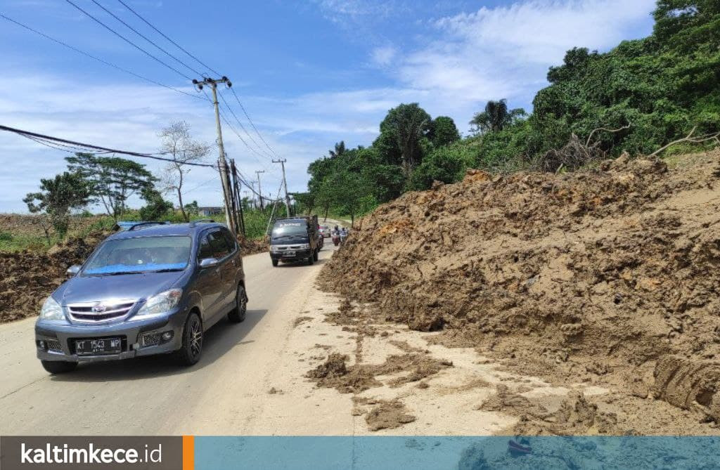 Longsor Jalan Trikora Disebut Dipicu Tambang Batu Bara, Penanganan Habiskan Rp 8 Miliar