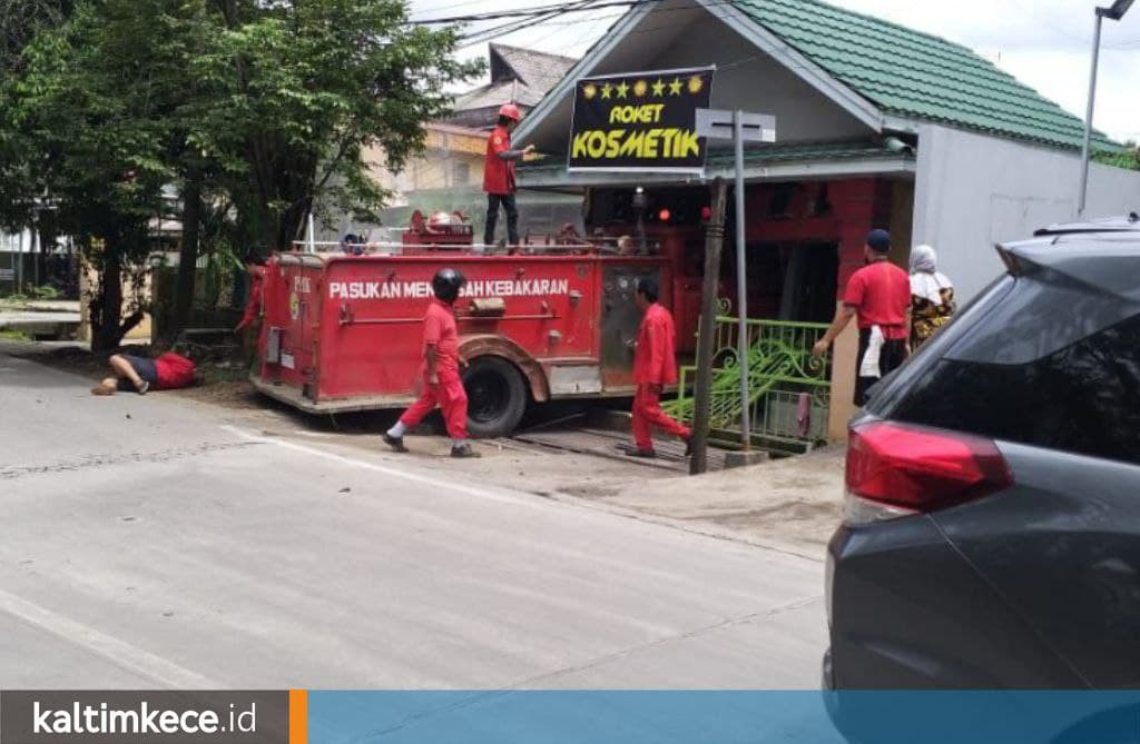 Duduk Perkara Insiden Truk Pemadam Kebakaran Tabrak Toko Warga yang Berakhir Damai