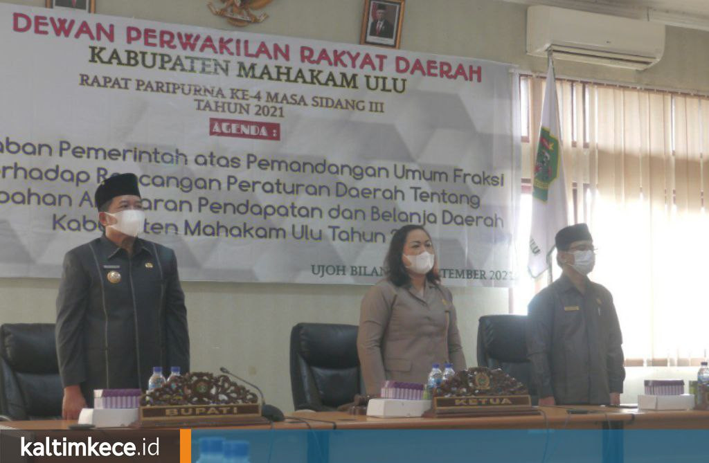 Bupati Mahulu Sampaikan Jawaban Atas Pandangan Umum Fraksi Tentang APBD-P 2021