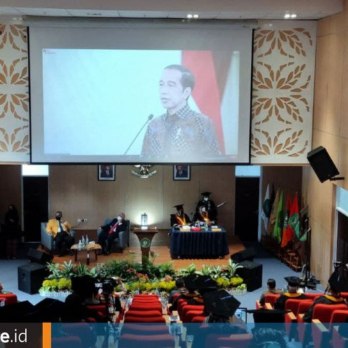 Hadiah Istimewa Ulang Tahun Ke-59 Unmul, Presiden Jokowi Resmikan Enam Infrastruktur Rp 620 Miliar