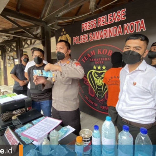 Runtun Perkara Terungkapnya Sarjana Pembuat Uang Palsu saat Beli Ponsel Rp 1,8 Juta di Samarinda