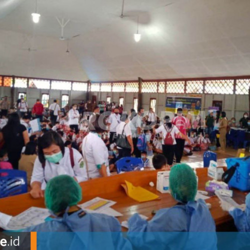 Antusiasme Murid SD di Perbatasan Mengikuti Vaksinasi Covid-19, Perluas ke Kampung-Kampung