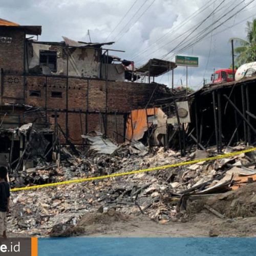 ’Neraka’ Tiga Jam Ruko di Balikpapan, Empat Orang Terpanggang, Dua Anak Dilempar dari Lantai Tiga