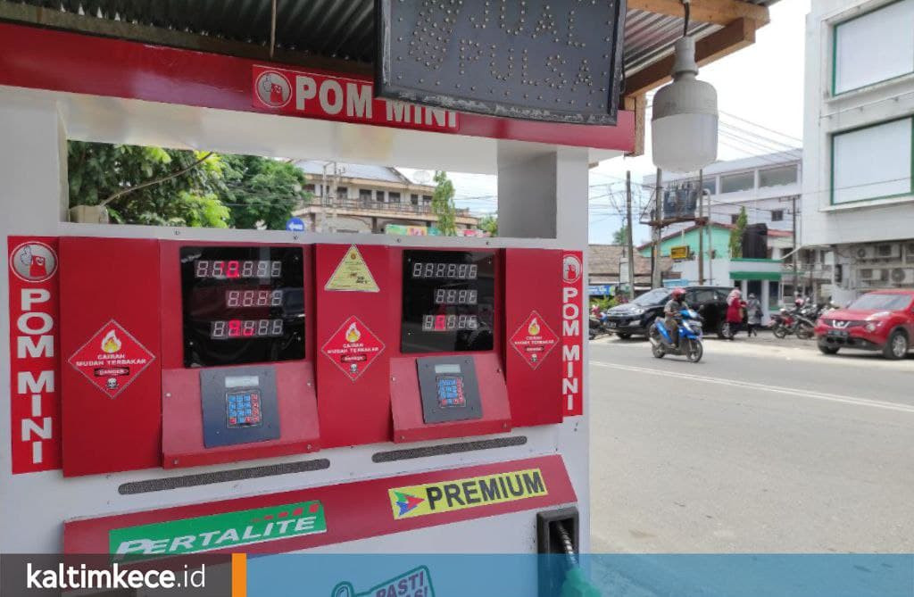 Ketika  Wali Kota Samarinda Naik Pitam di Depan Pertamina lantaran Antrean Solar dan BBM Eceran