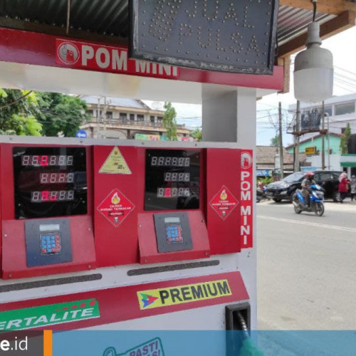 Ketika  Wali Kota Samarinda Naik Pitam di Depan Pertamina lantaran Antrean Solar dan BBM Eceran