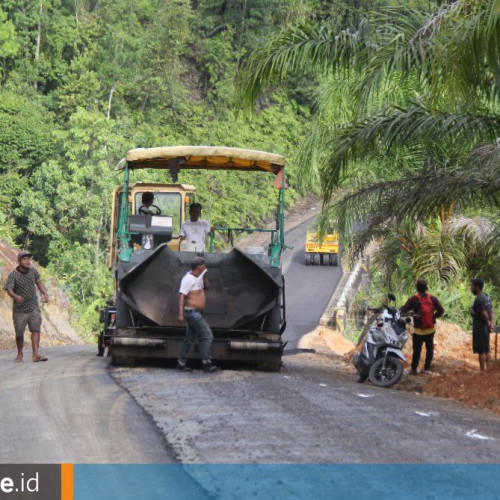 Beragam Keuntungan Relokasi Bertahap Permukiman Long Lunuk Mendekati Jalan Trans Kalimantan