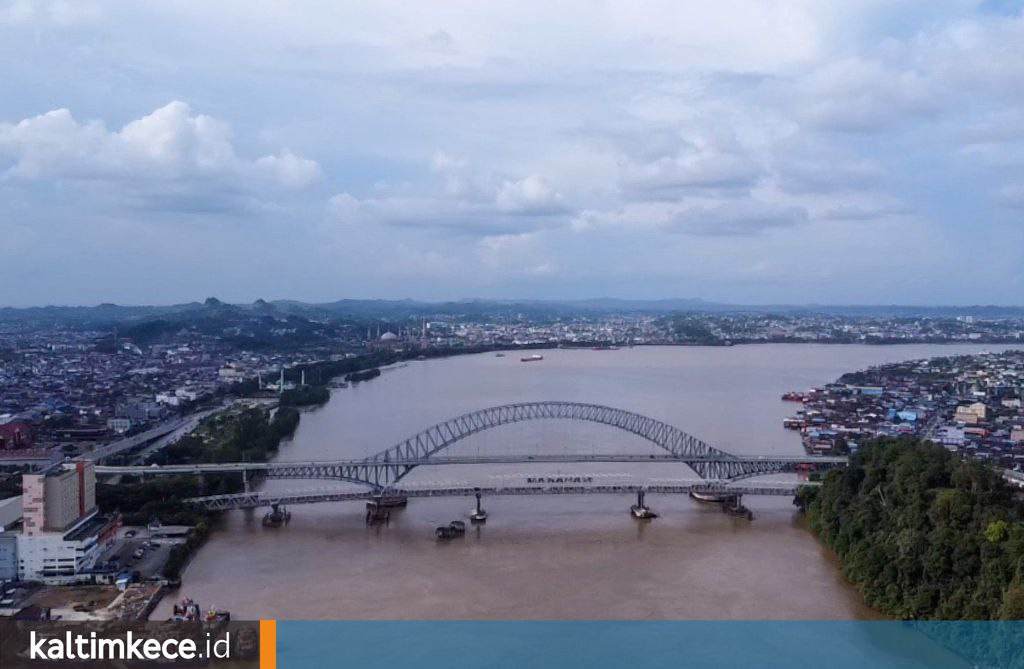 Mengarungi Sejarah Kota Samarinda yang Mengalir Bersama Sungai Mahakam